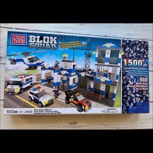 NIB Mega Bloks Police Station Blok Squad